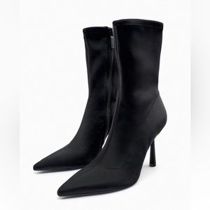 ✨SALE✨ ZARA HEELED NYLON ANKLE BOOTS ✨SALE✨